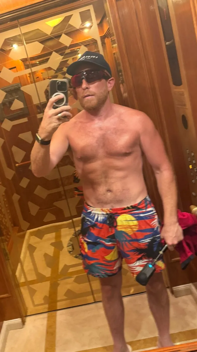 Bobby in a mirror selfie six months into his change.